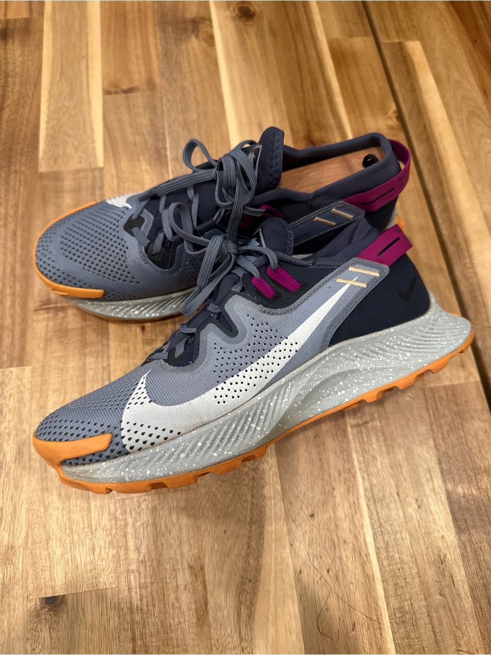 Nike Women’s trail Pegasus 2  Running Shoes